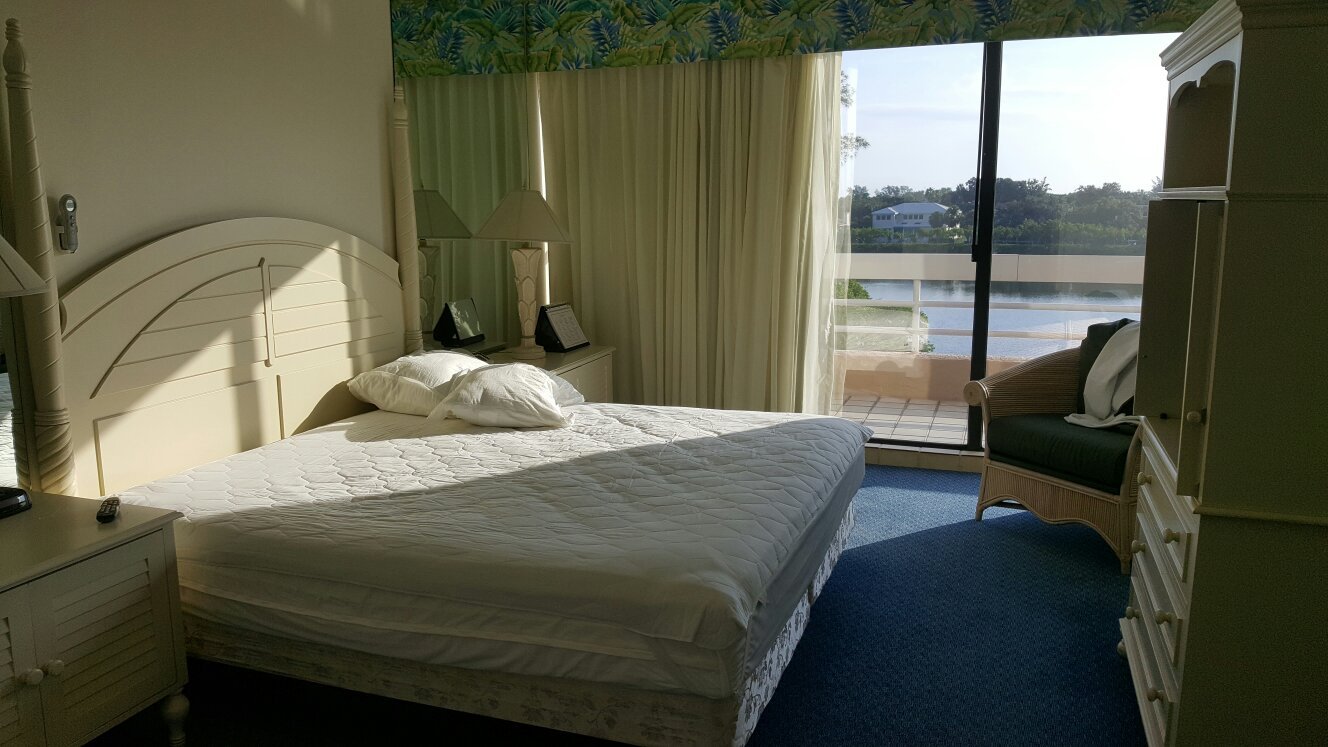 Longboat Bay Club Bed