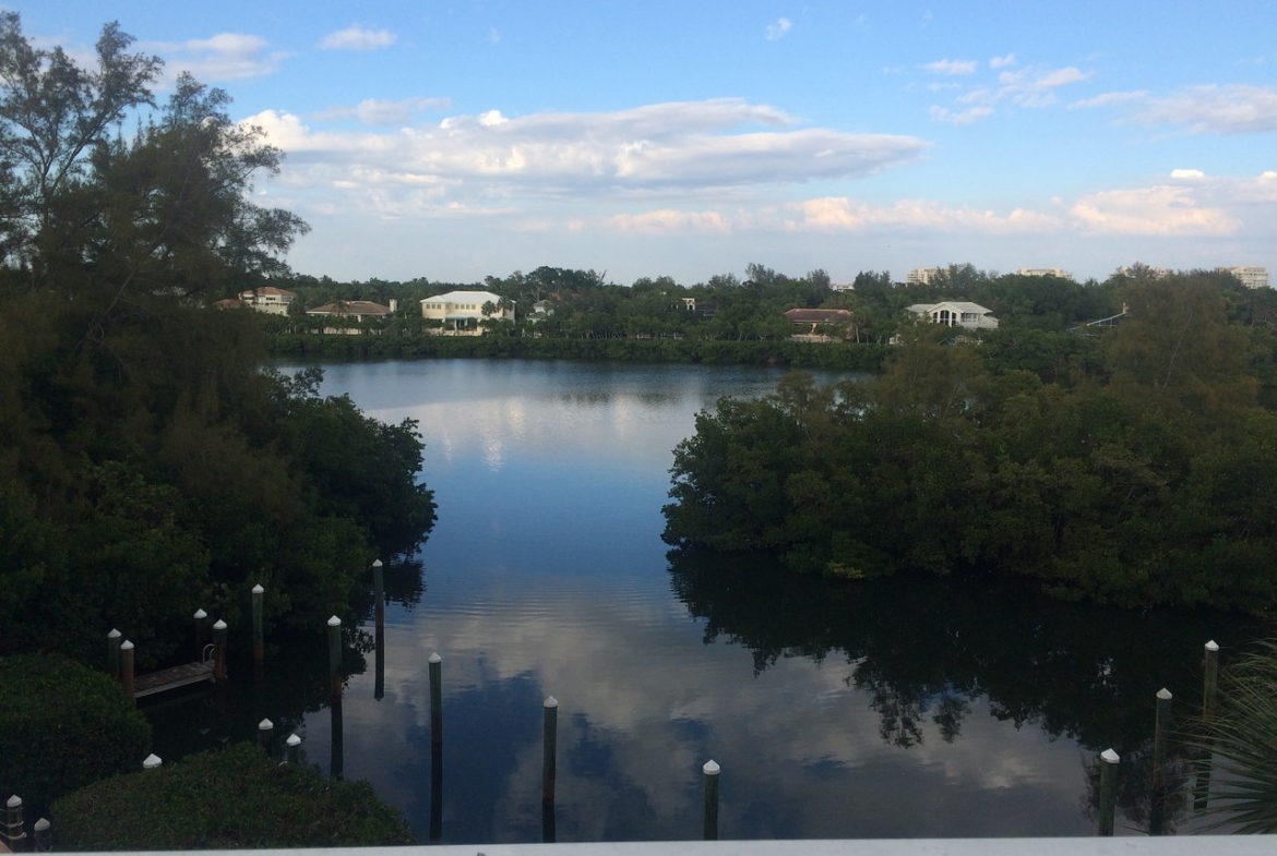 Longboat Bay Club Lake View