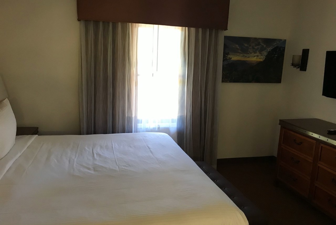 Los Abrigados Resort and Spa Bedroom