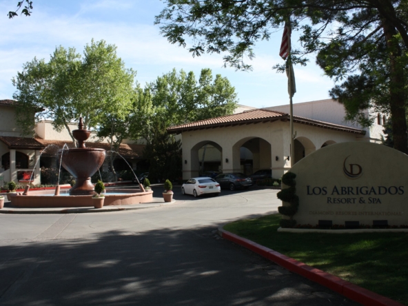 Los Abrigados Resort and Spa Exterior