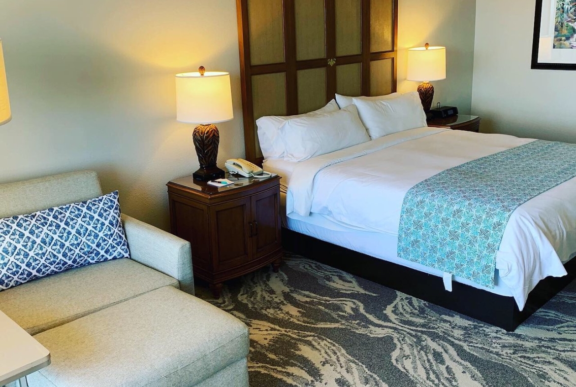 Marriotts Maui Ocean Club Bed