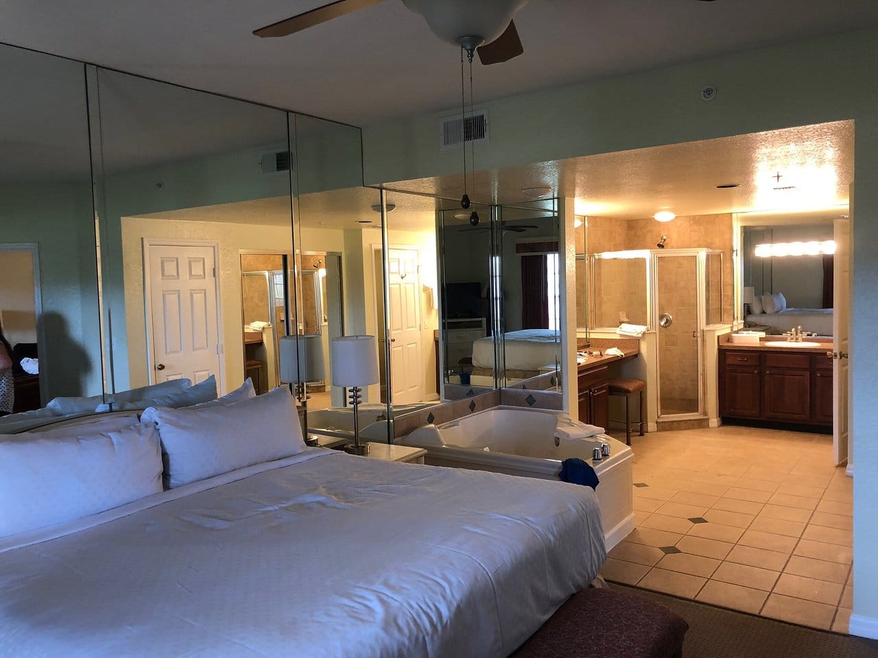 Mystic Dunes Resort and Golf Club Bed Bath
