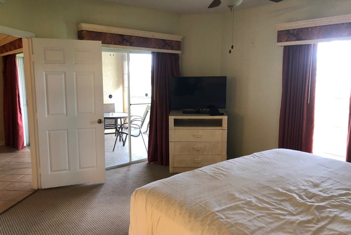 Mystic Dunes Resort and Golf Club Bedroom