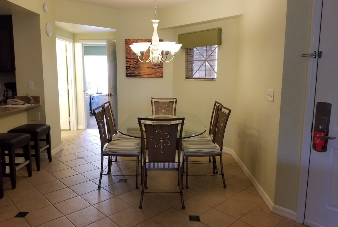 Mystic Dunes Resort and Golf Club Dining Area