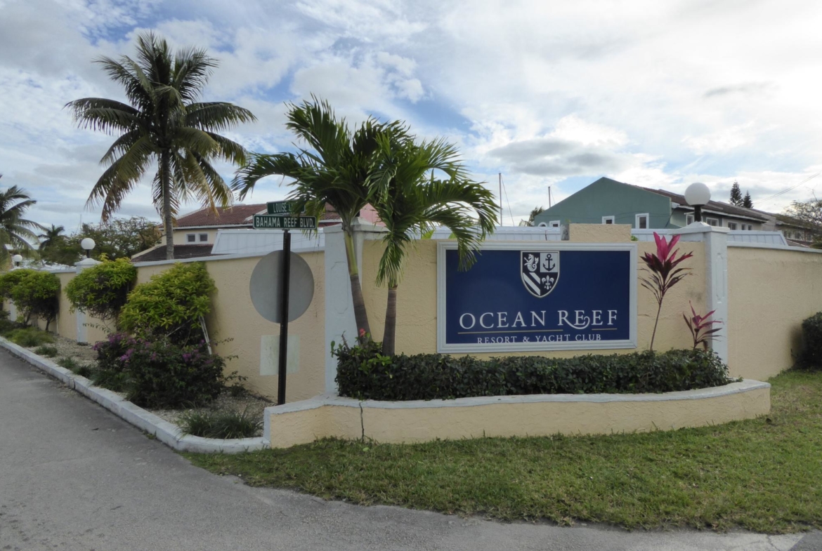 Ocean Reef Yacht Club and Resort Sign