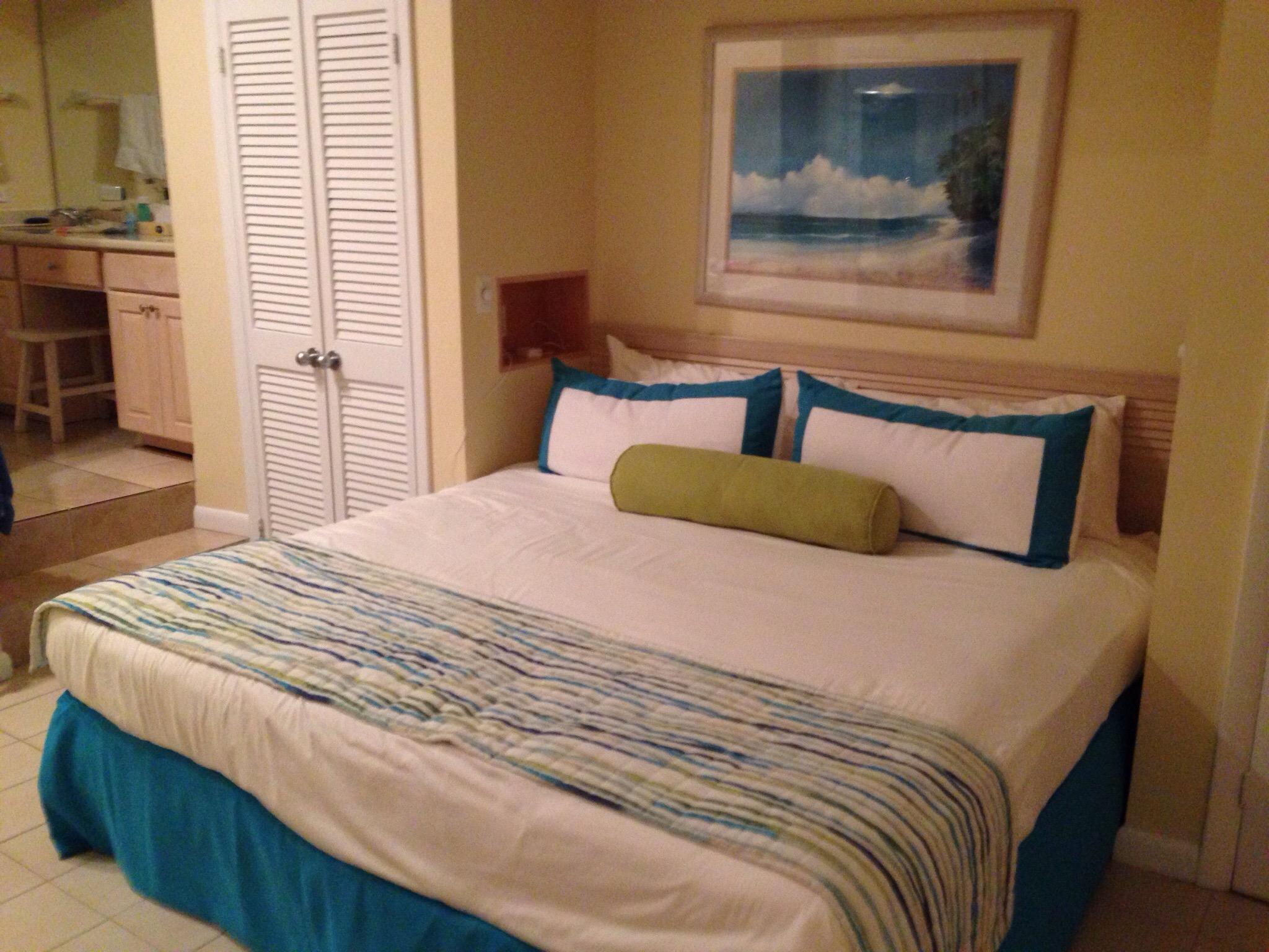 Paradise Island Beach Club Bedroom