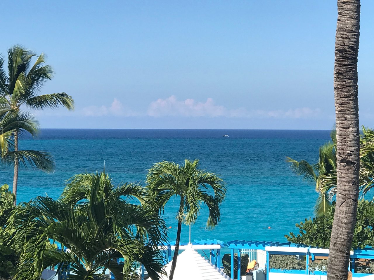 Paradise Island Beach Club Water Overlook