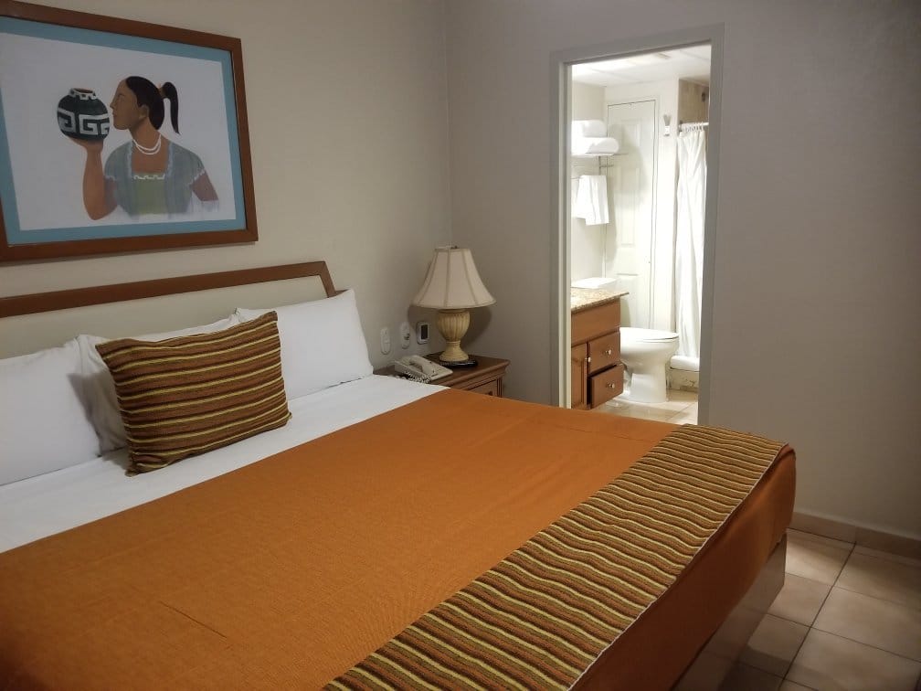 Paradise Village Beach Resort And Spa Bed Area