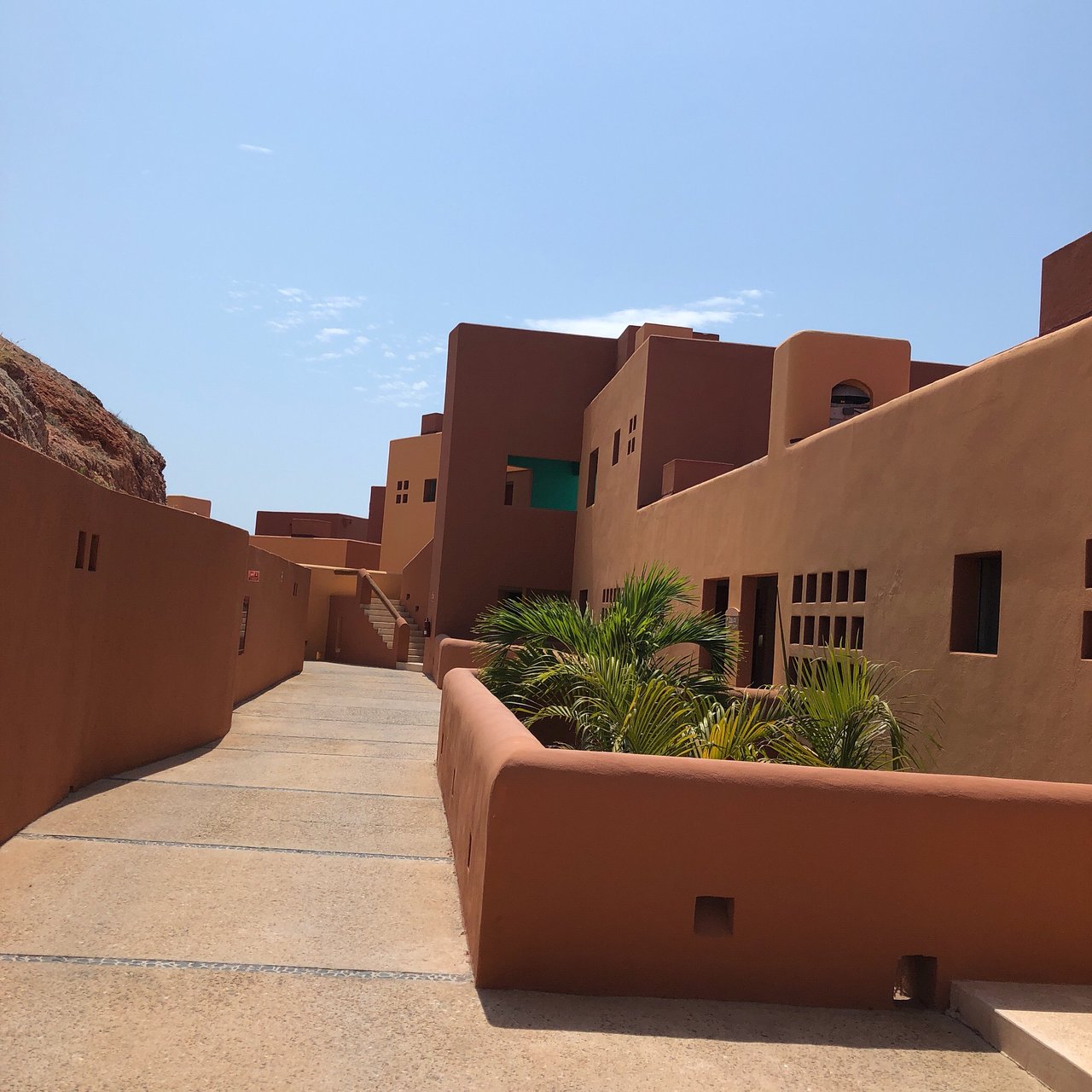 Raintrees Club Regina Los Cabos Outside