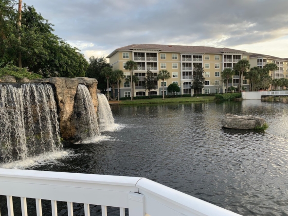 Sheraton Vistana Villages Exterior