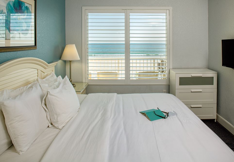 Spinnaker Royal Floridian Bedroom