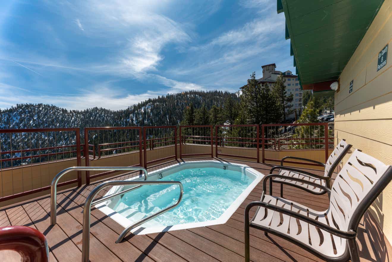 Tahoe Ridge Resort Pool
