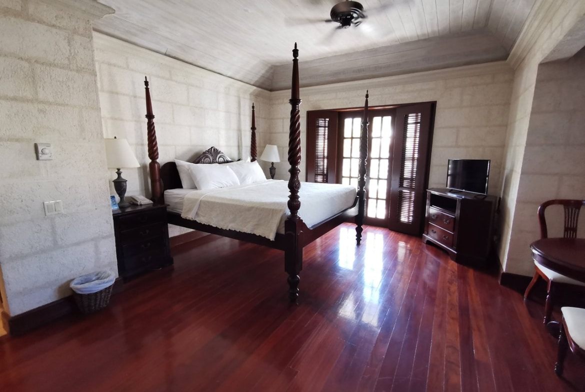 The Crane Resort Bedroom