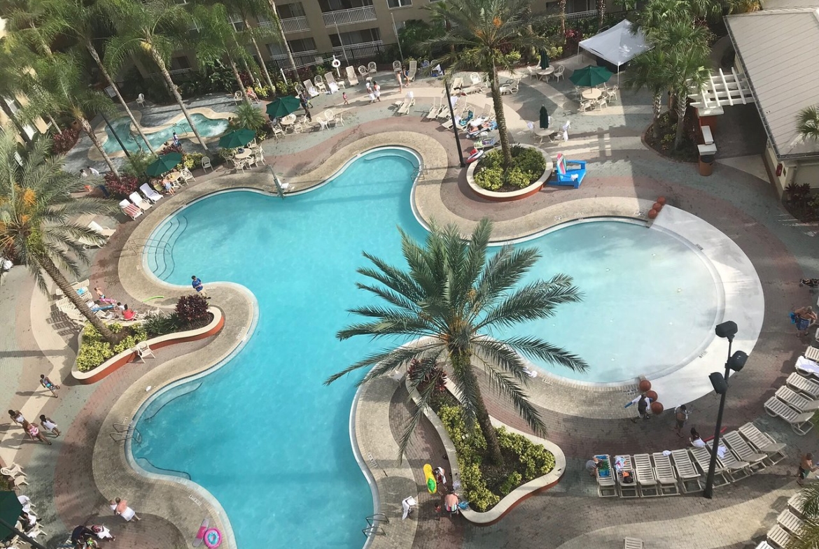 Vacation Village at Parkway Pool Overlook