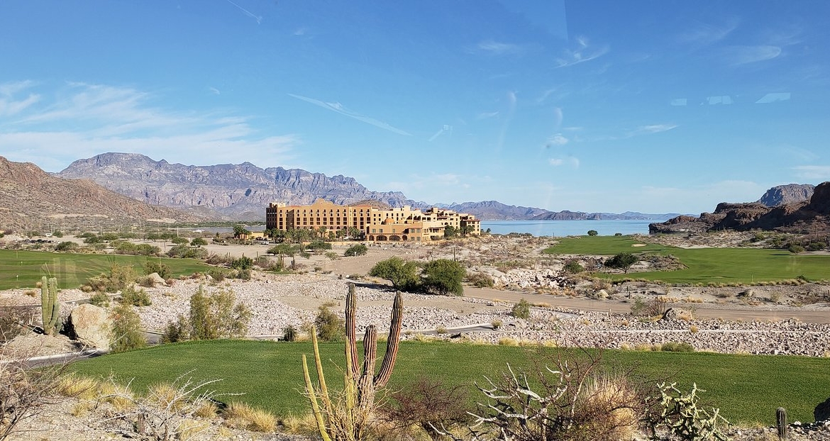 Villa del Palmar Loreto Wide Exterior View