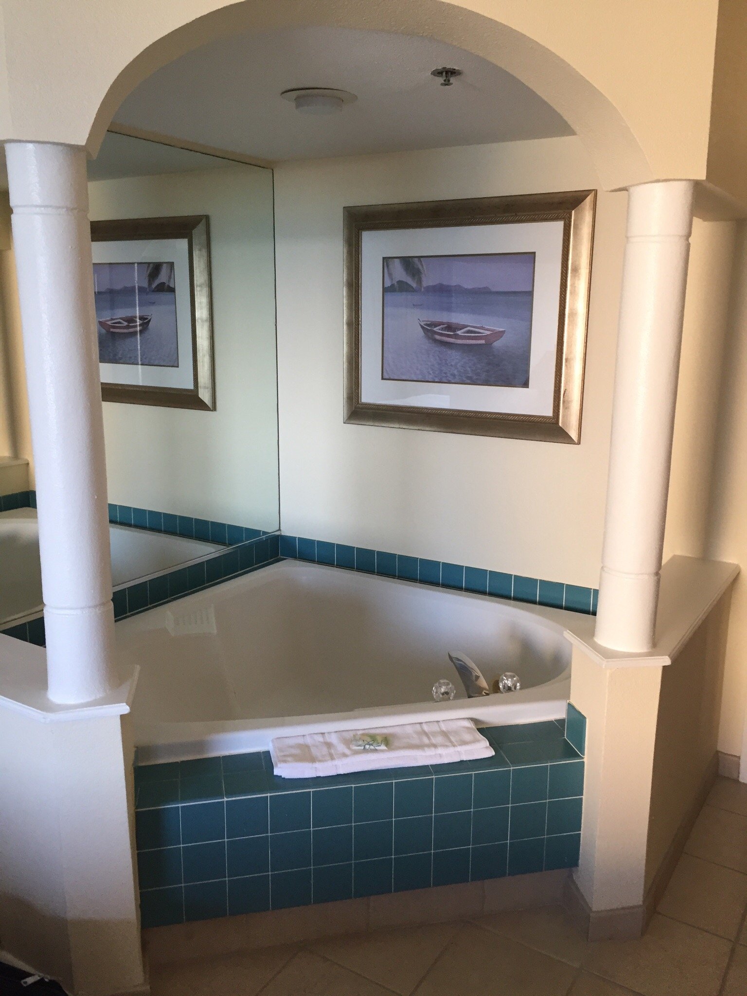 Vistana Beach Club Tub