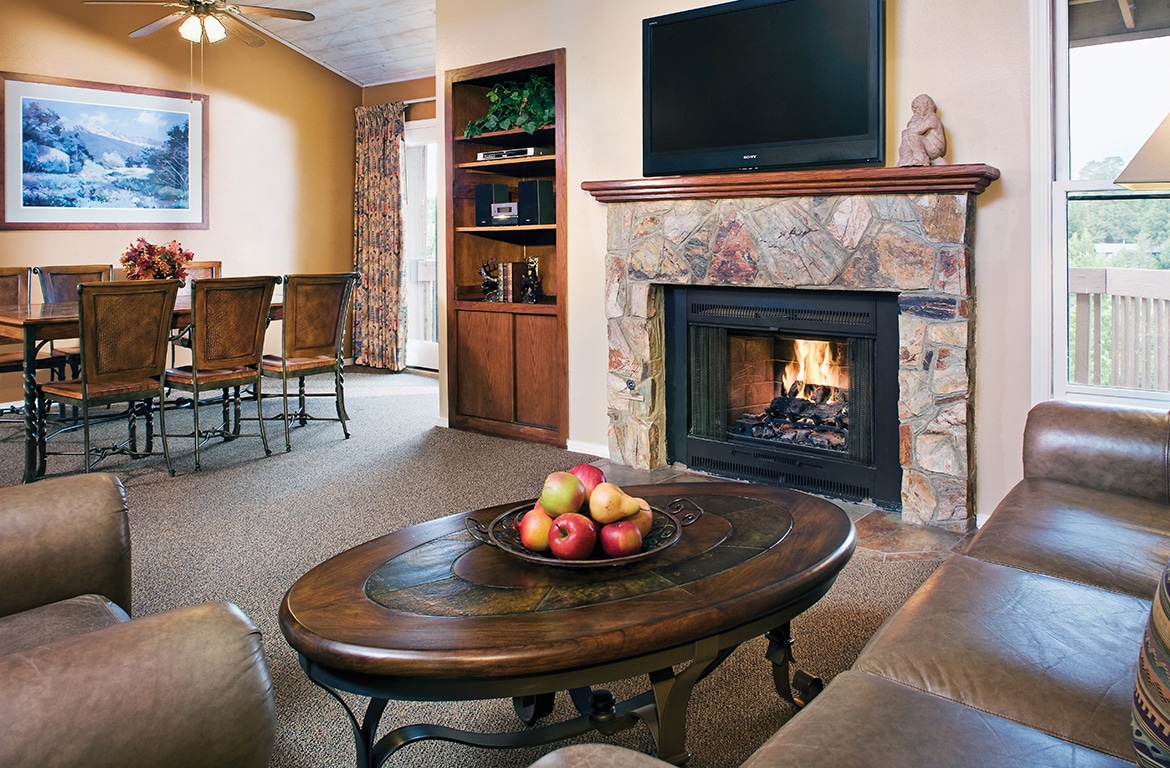 Wyndham Flagstaff Living Room