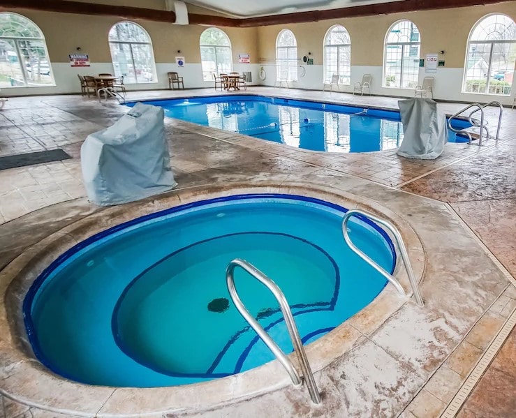 Carriage Place Indoor Pool