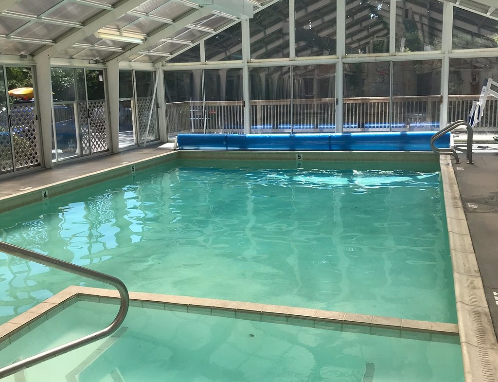 OceanCliff Hotel Indoor pool