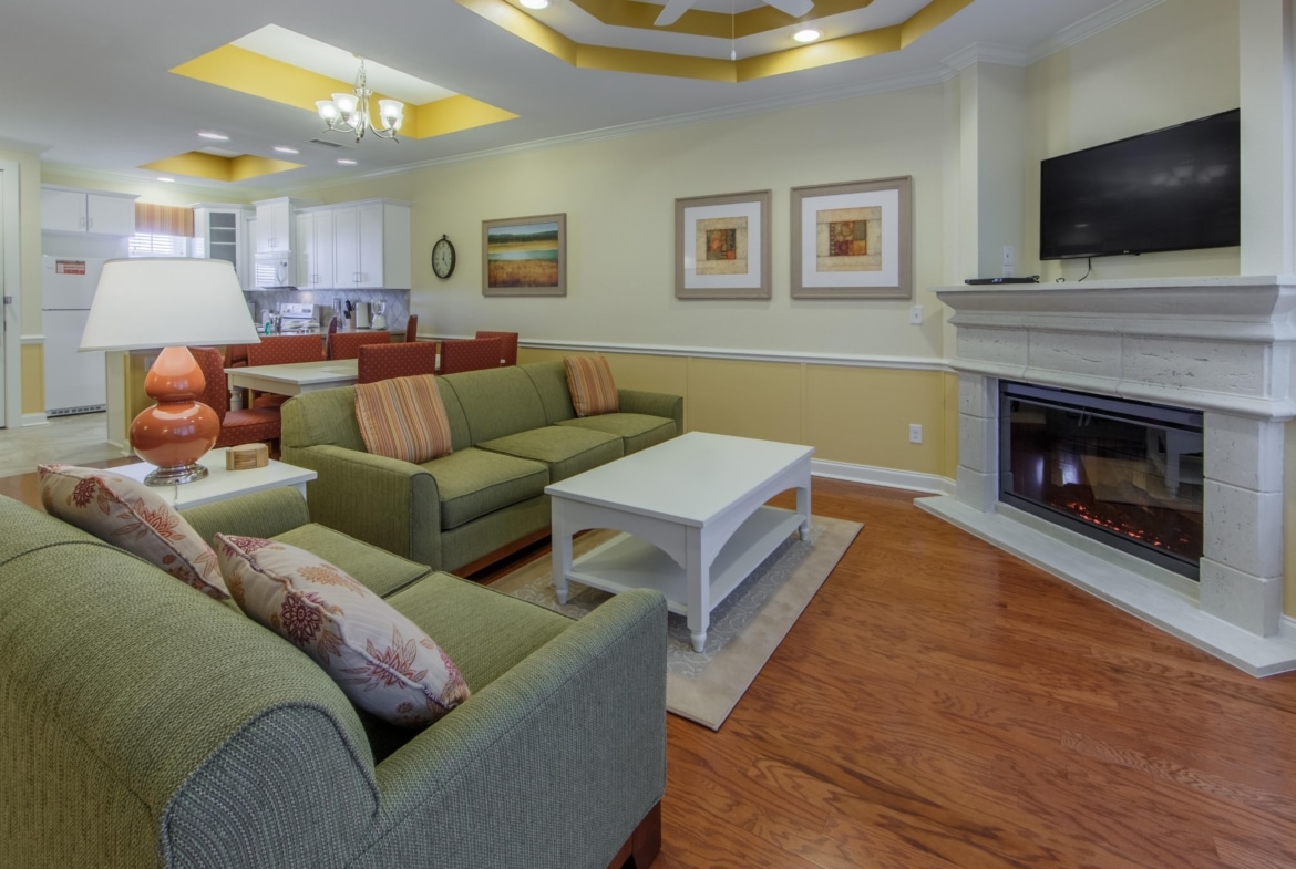 Fox River Resort Living Area