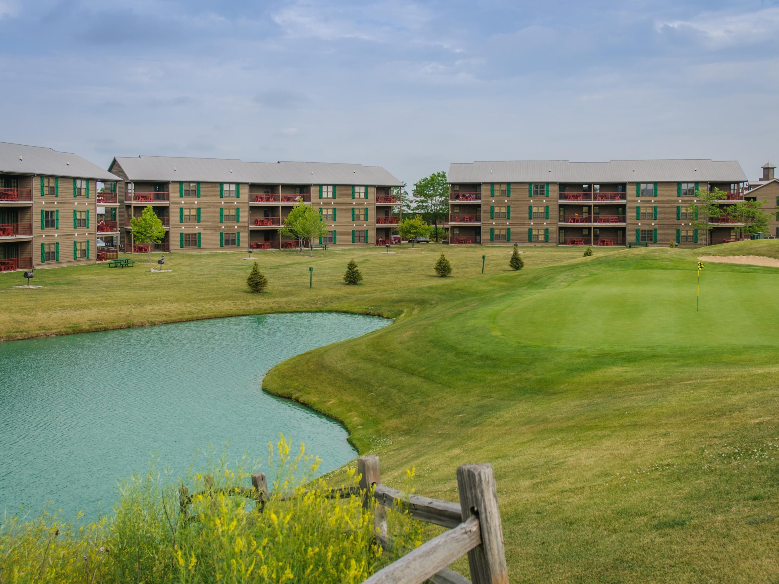 Fox River Resort Buildings