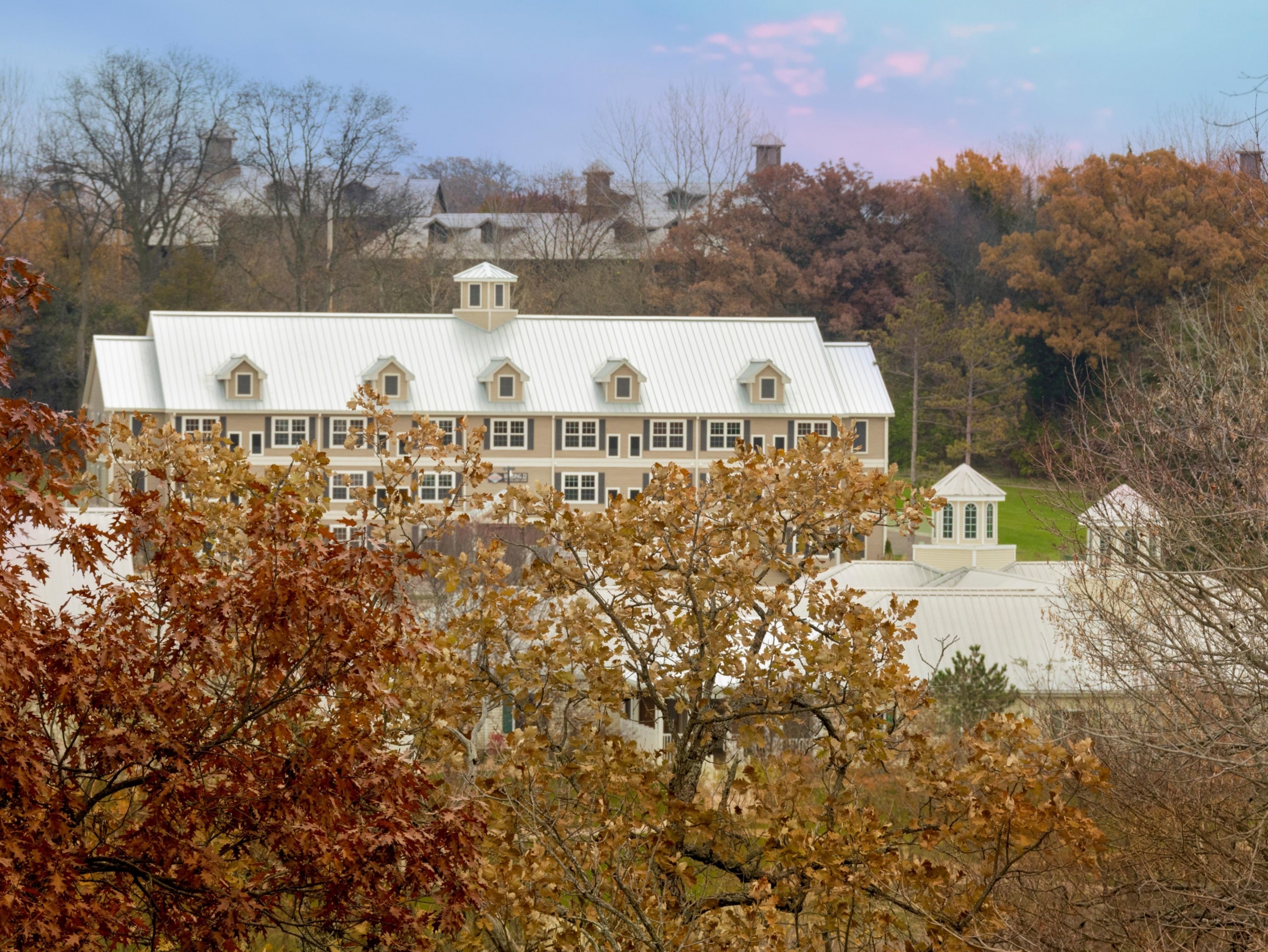 Fox River Resort Exterior