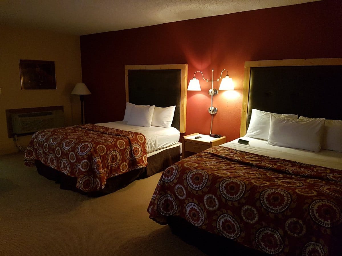 Lodge At Angel Fire Resort double bed