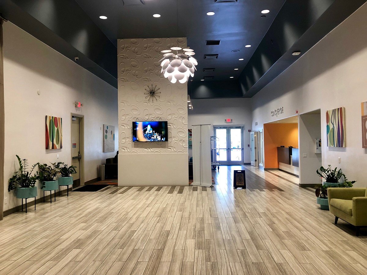 Palm Canyon Resort And Spa Lobby