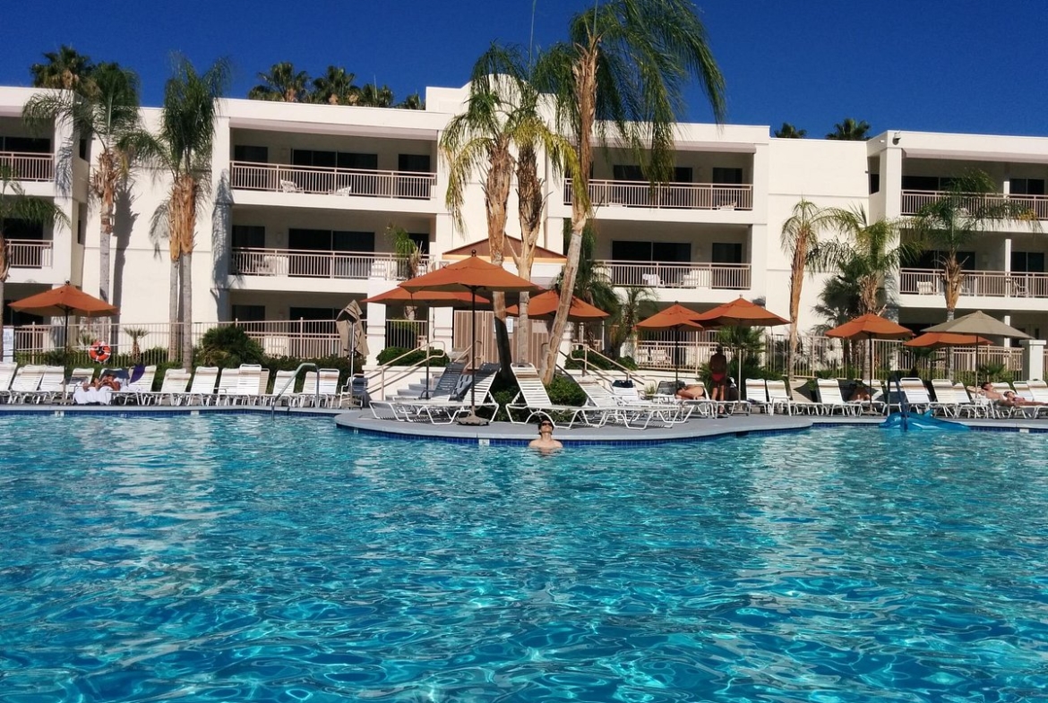 Palm Canyon Resort And Spa Pool