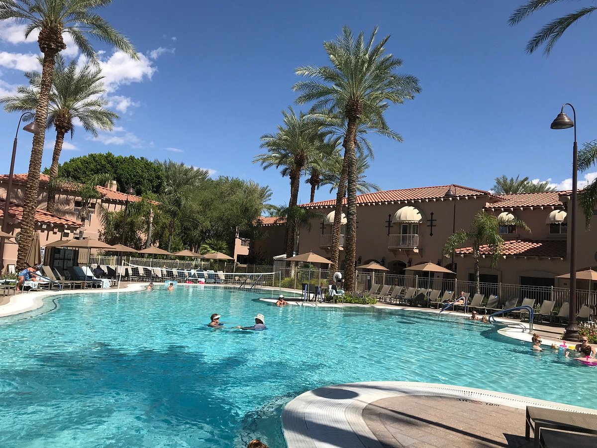 Sheraton Desert Oasis Villas Pool