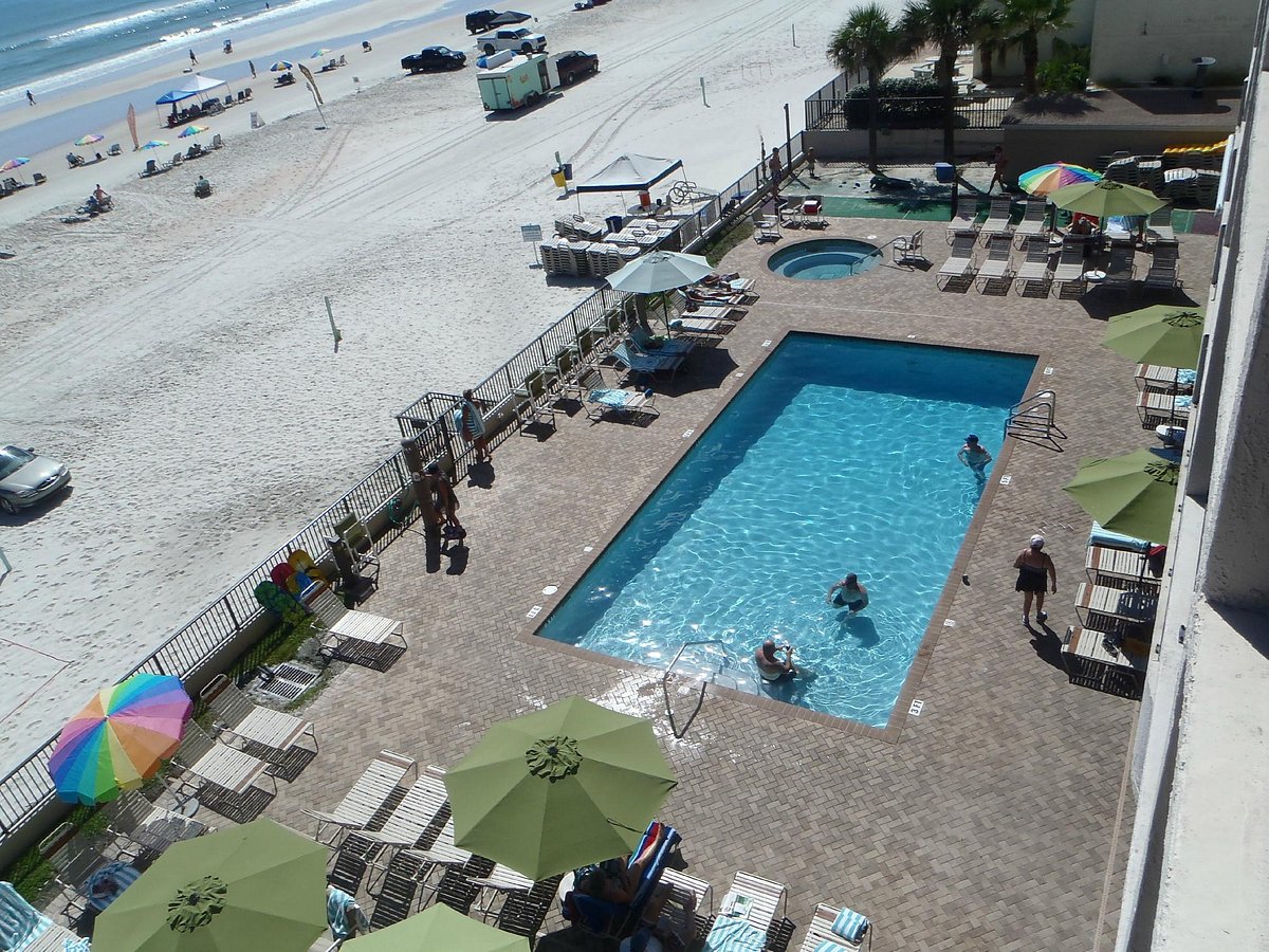 Tropic Shores Resort Pool Overhead
