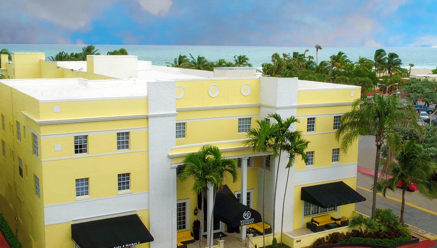 exterior overview of westgate south beach