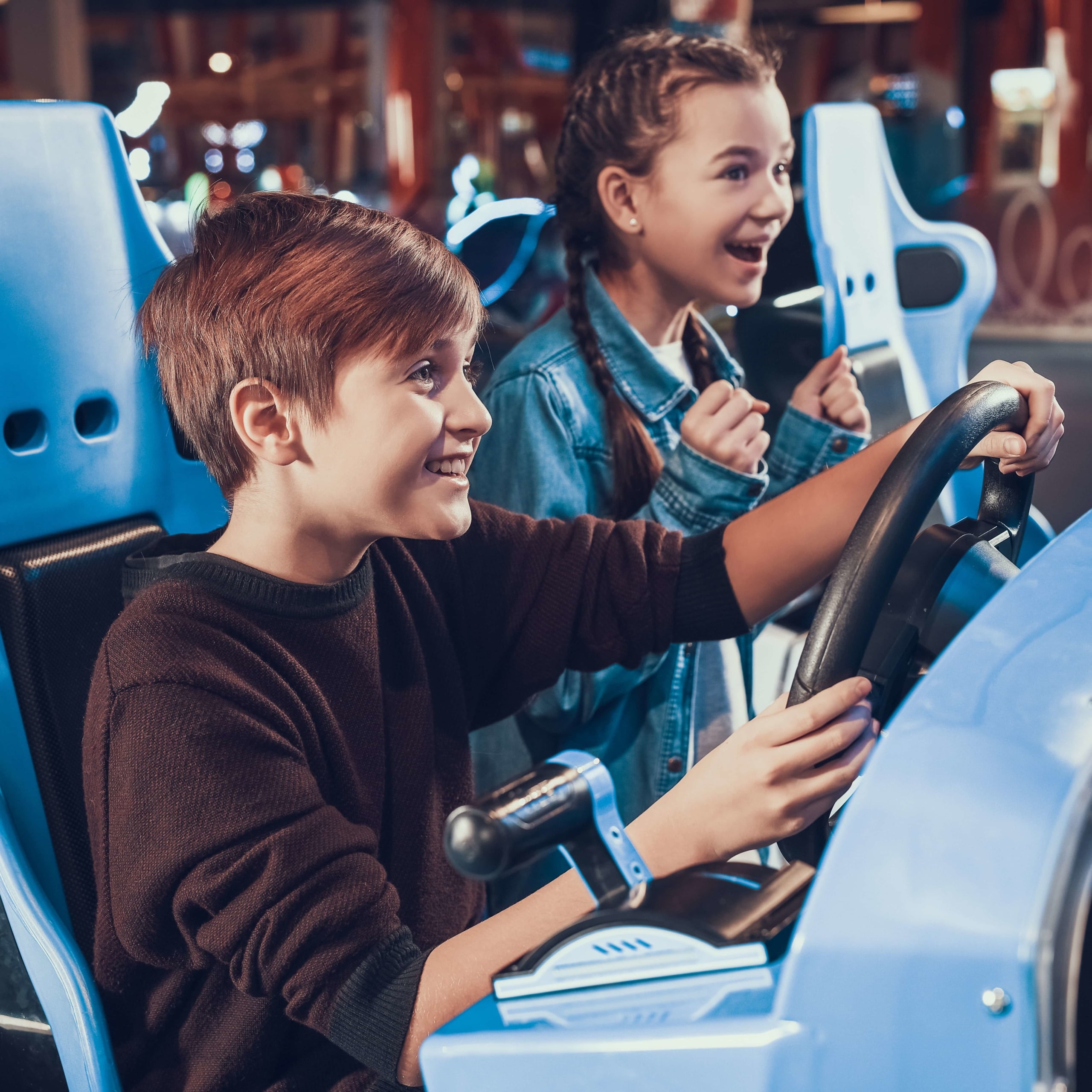 Kids At Arcade Palm Springs