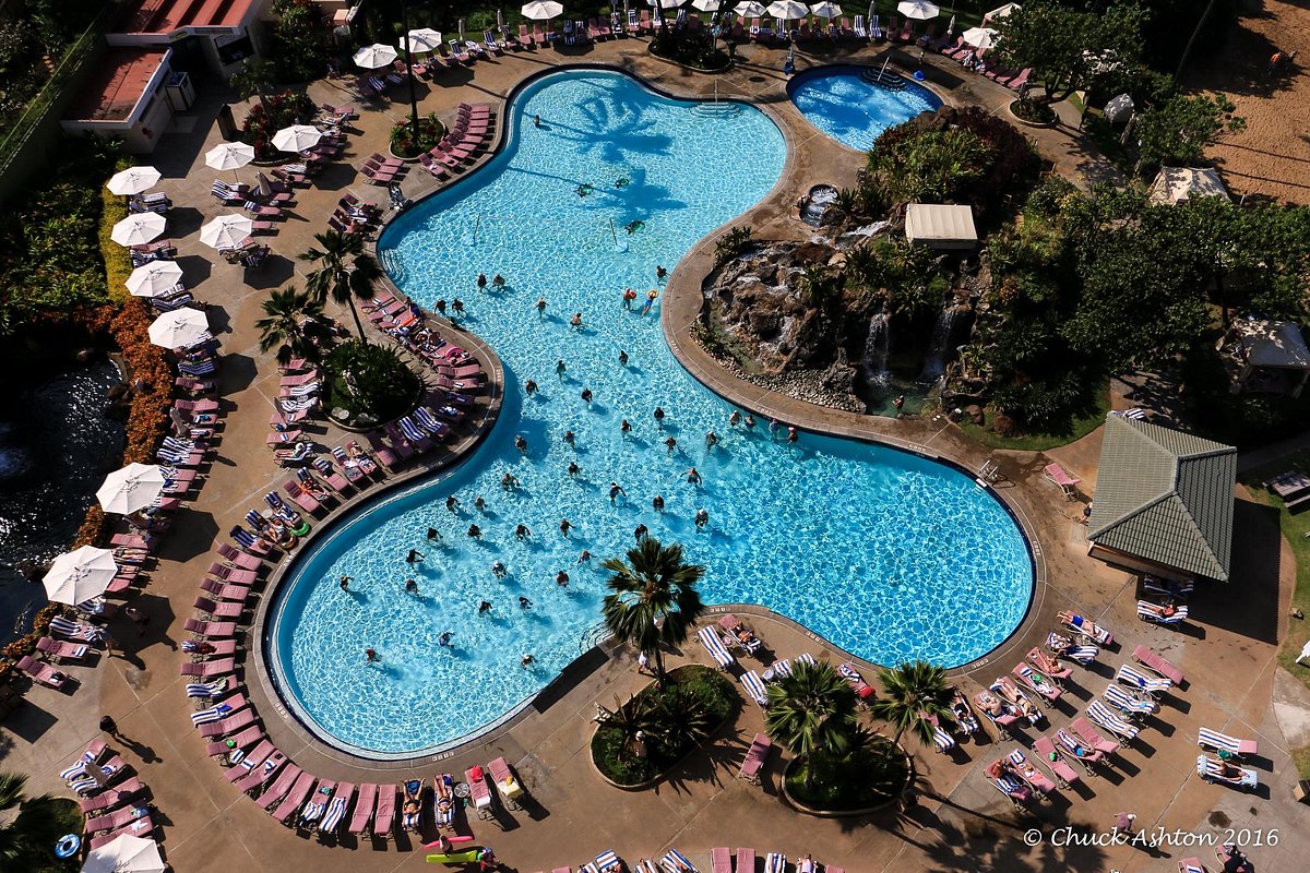 Diamond Resorts Hawaii Kaanapali Beach Club pool aerial