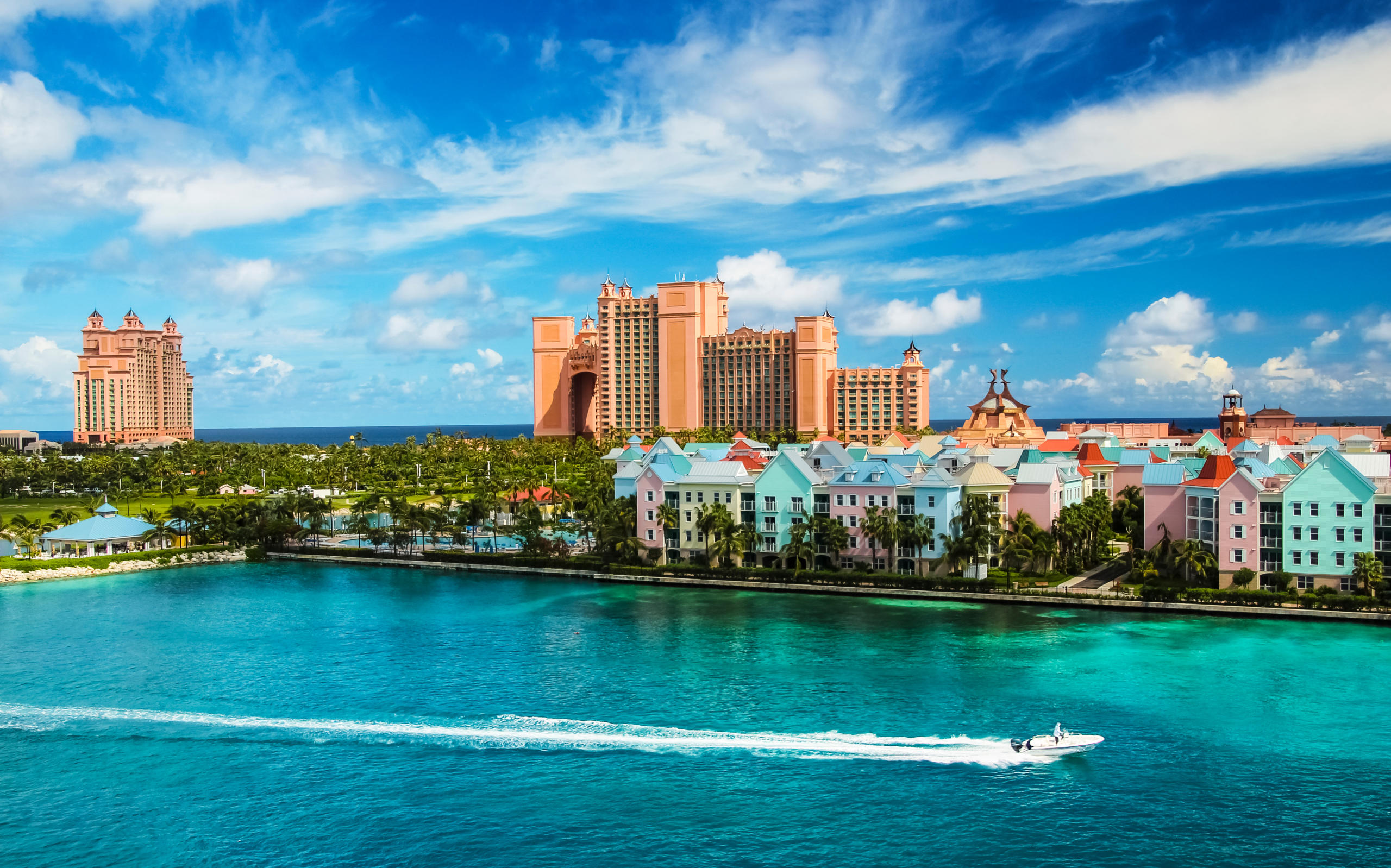 Harborside Resort at Atlantis