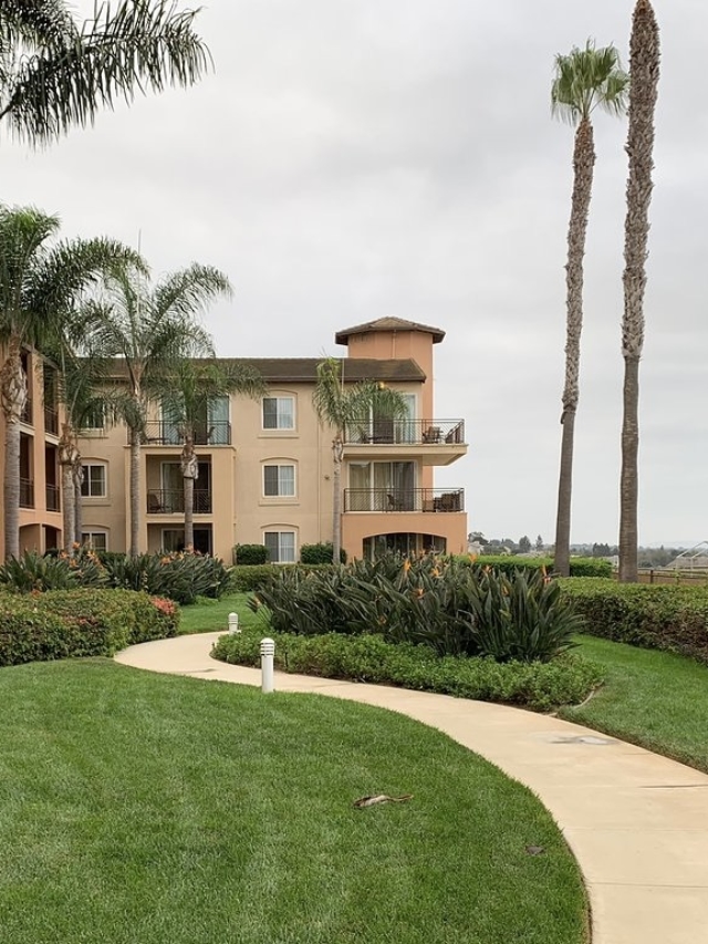 Grand Pacific Palisades Resort