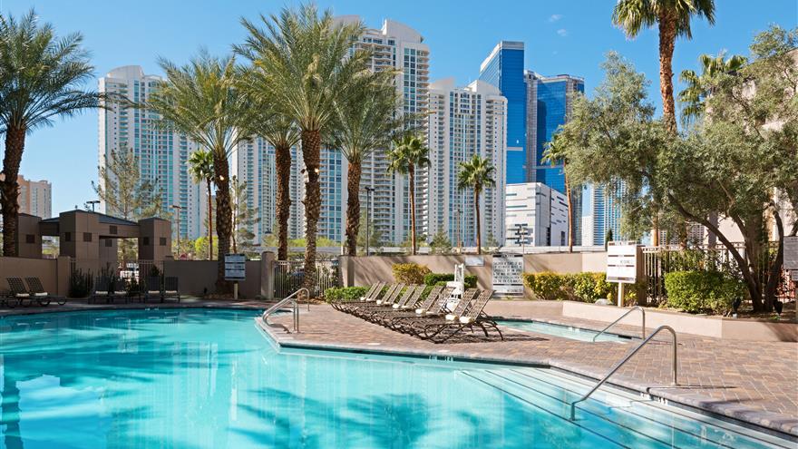 Hilton Grand Vacations on Paradise