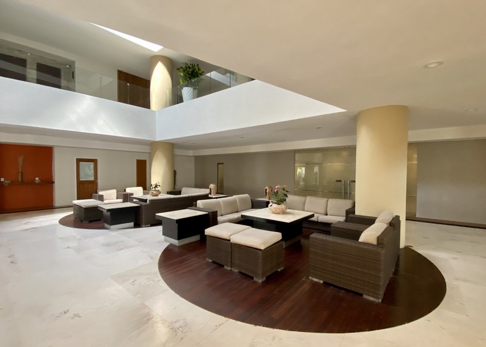 Marival Grand & Club Suites lobby