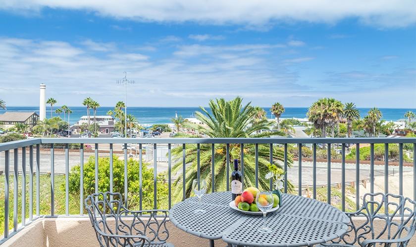 Villa L'Auberge Balcony