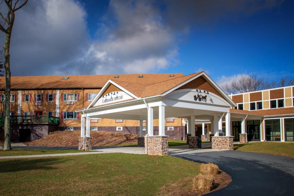 Carriage House At Pocono Manor