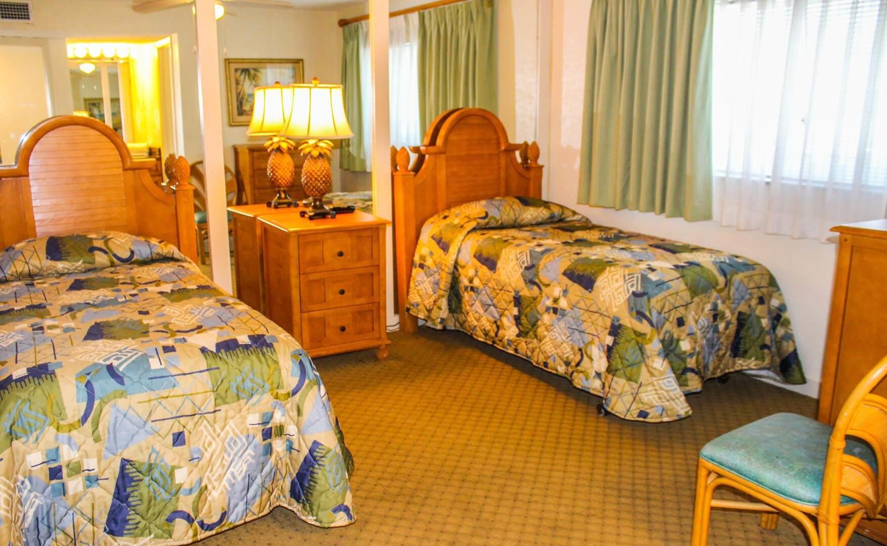 Coral Reef Beach Resort (Florida) bedroom