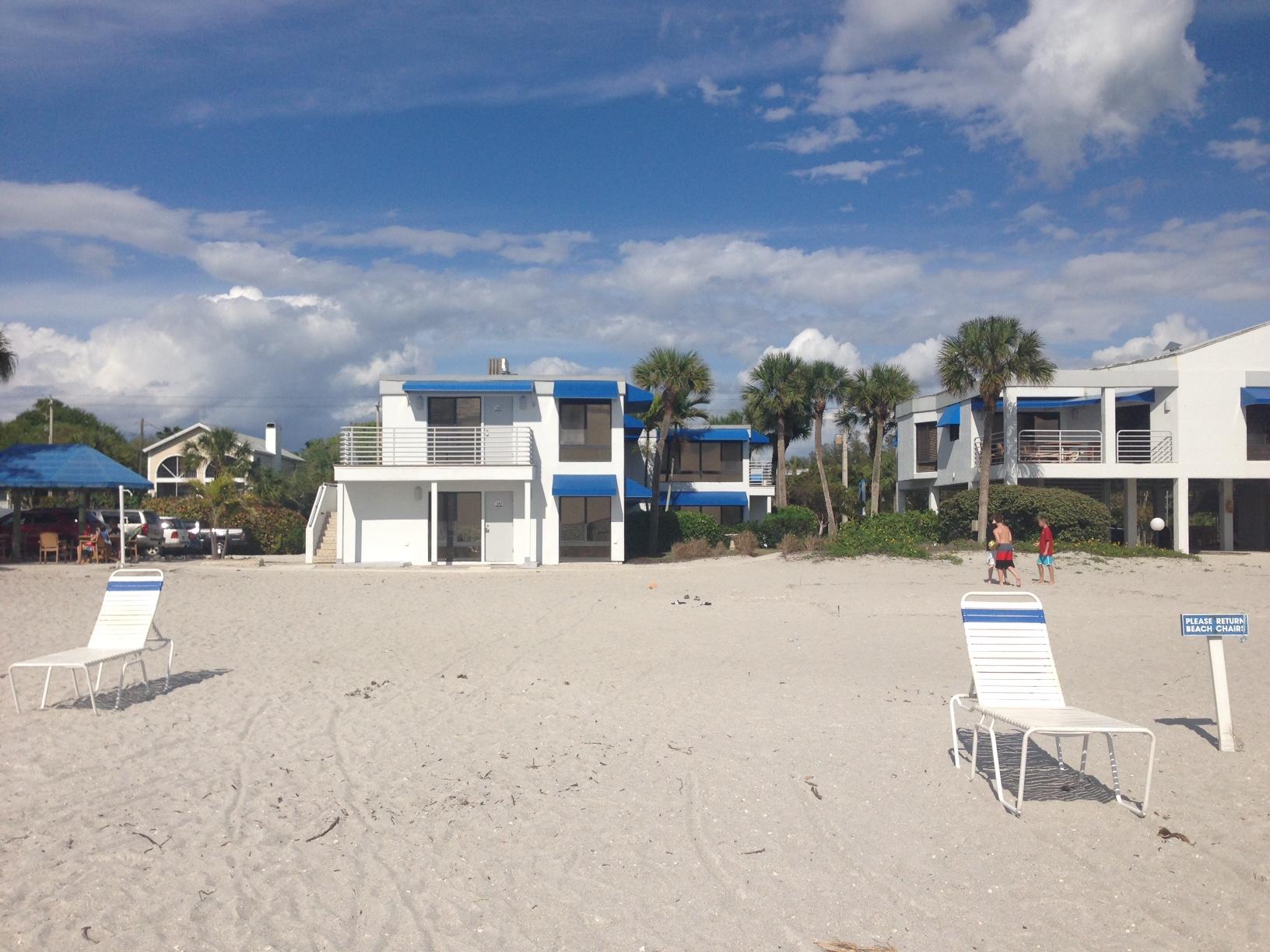 Gulf Tides of Longboat Key beach