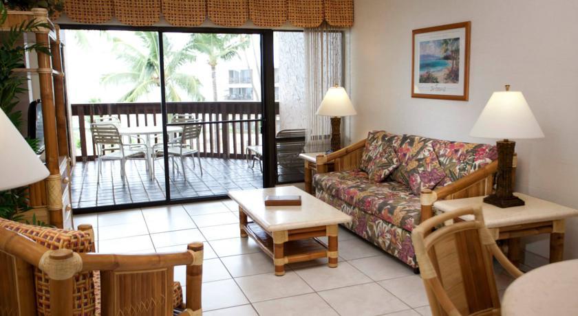 Hono Koa Resort living room