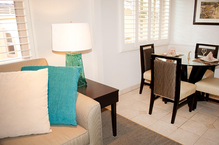 Laguna Shores dining area