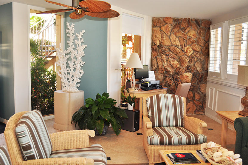 Laguna Shores lobby