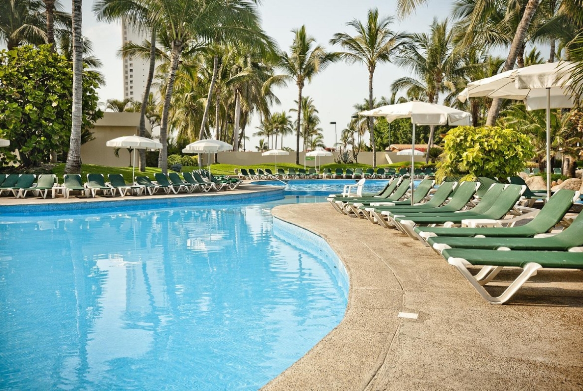 Mayan Sea Garden Mazatlan pool