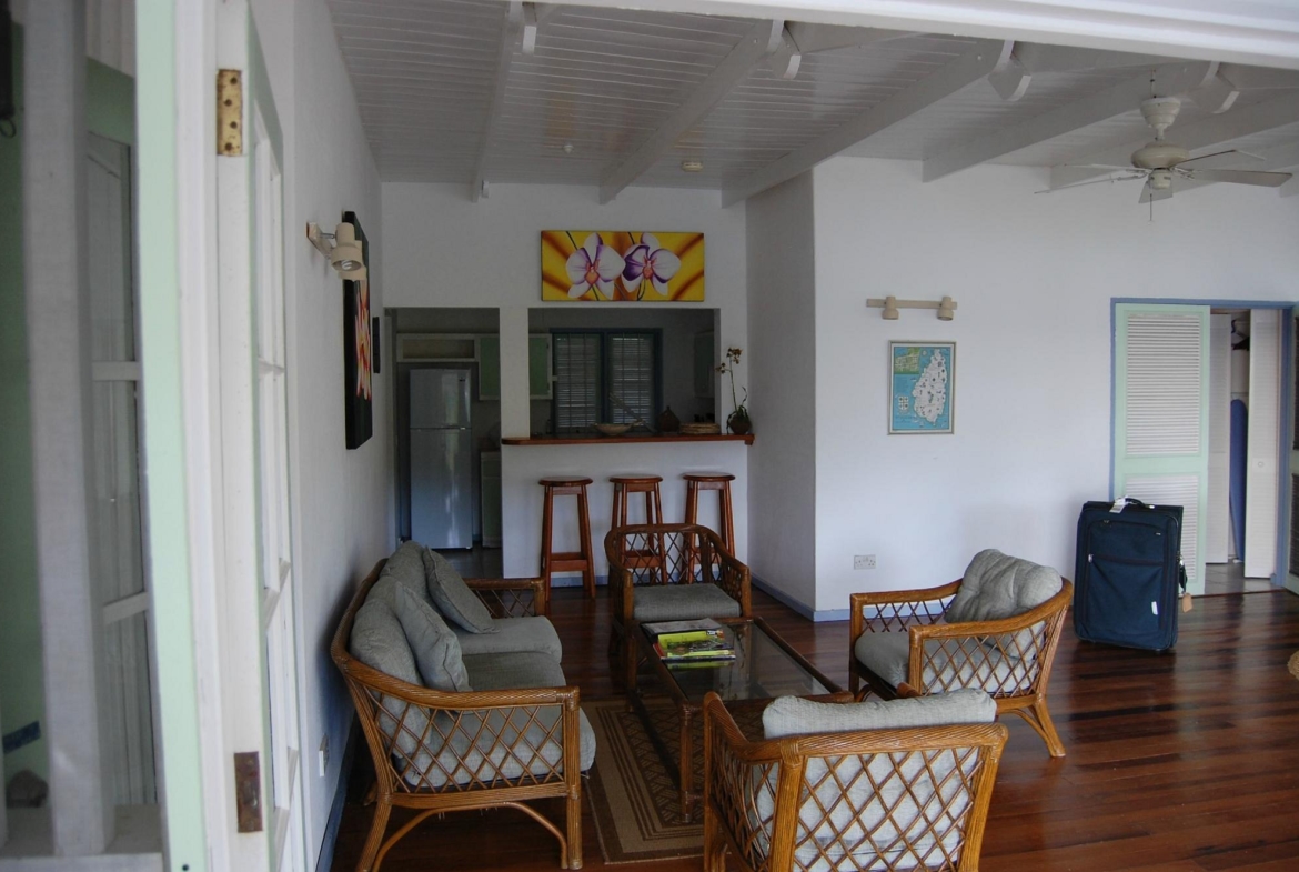 Oasis Marigot living area