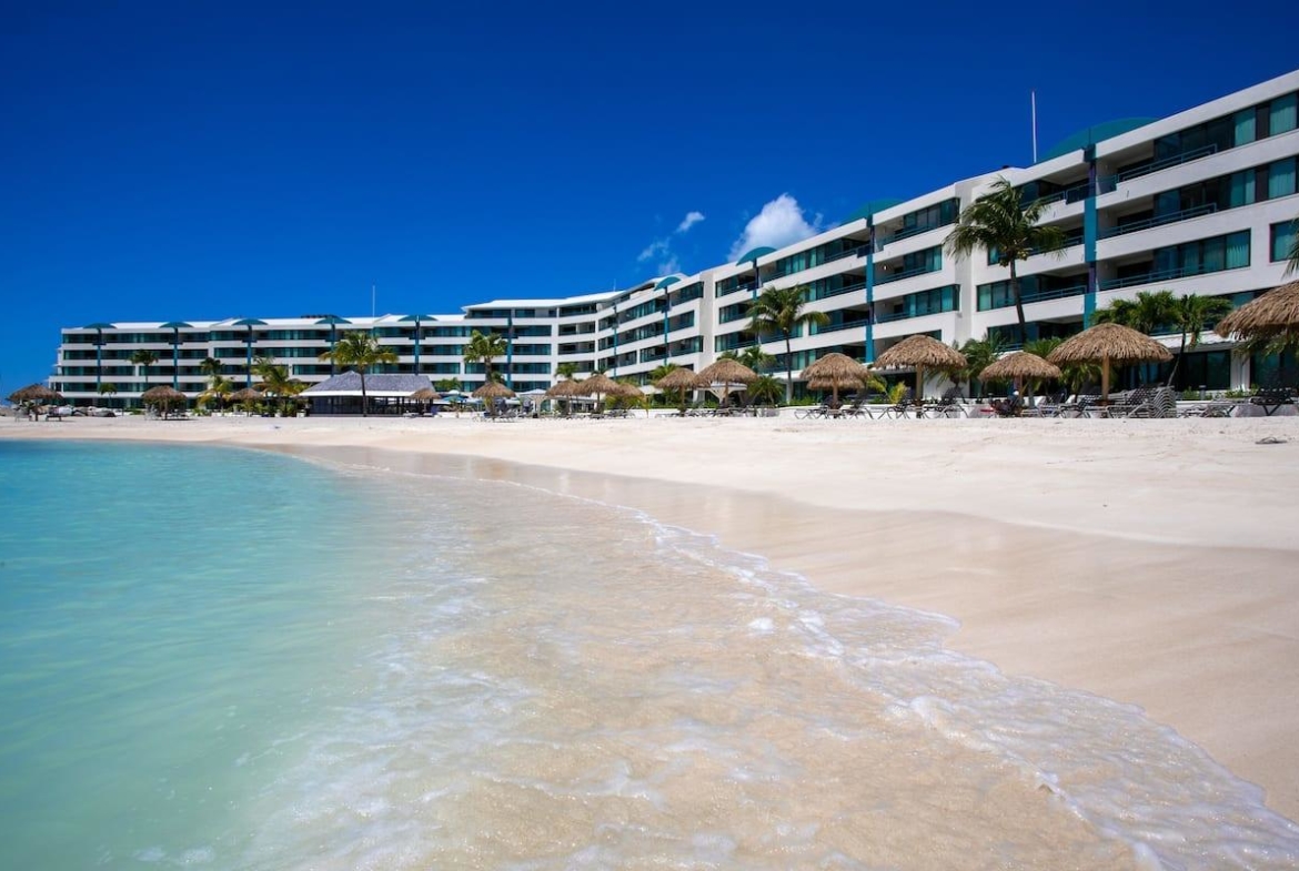 Royal Palm Beach Club- St. Maarten