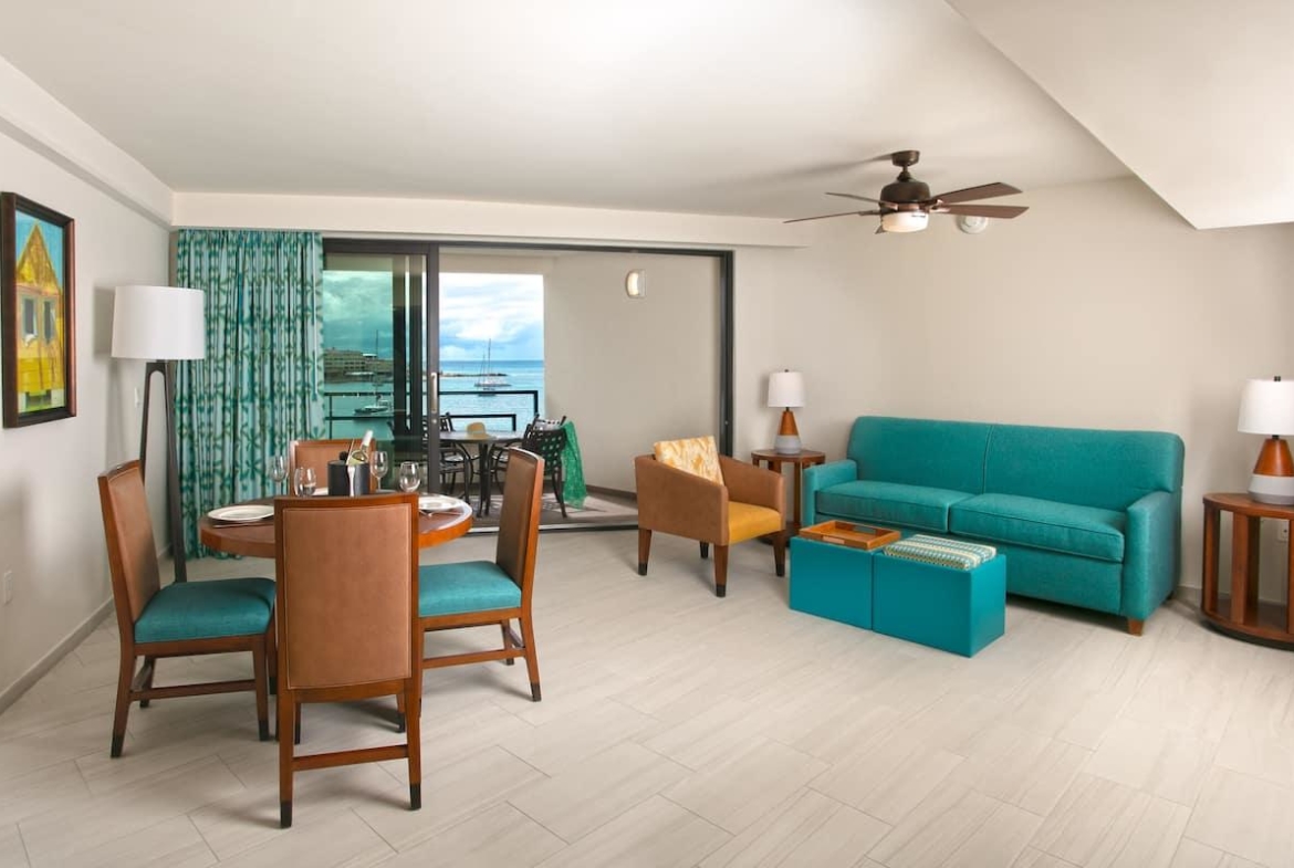 Royal Palm Beach Club- St. Maarten living room