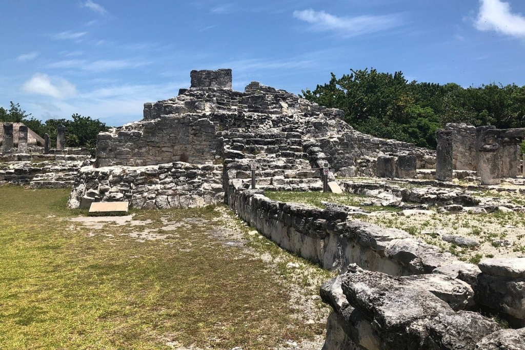 Royal Sands Cancun